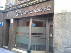  Hostal Cafeteteria Goya  Барбастро